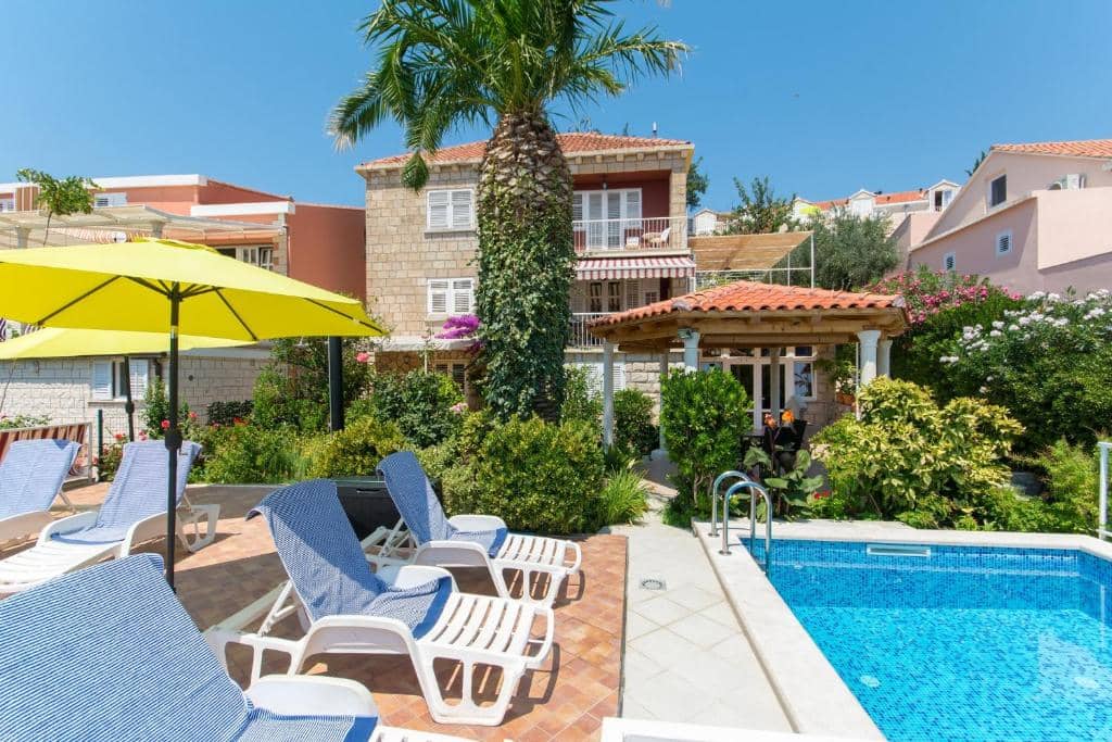 Apartments Green Harmony outside pool and terrace in Mlini, Dubrovnik